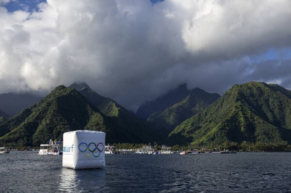 Теахупо'о принимает захватывающие олимпийские соревнования по серфингу